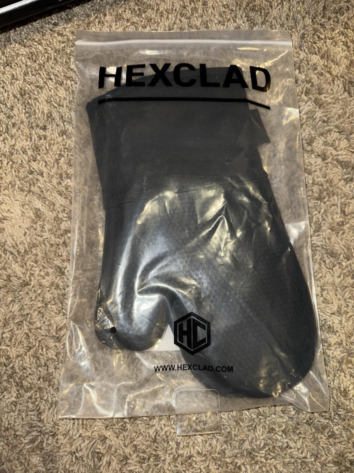 HexClad 2-Pack Silicone Oven Mitts