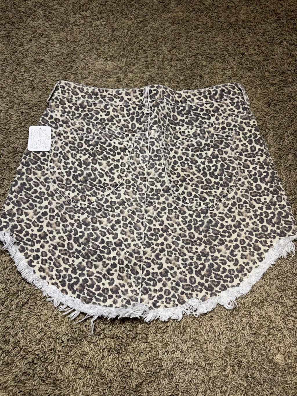 We the Free People skirt Womens 30 Cheetah Animal Print Denim Raw Hem Frayed