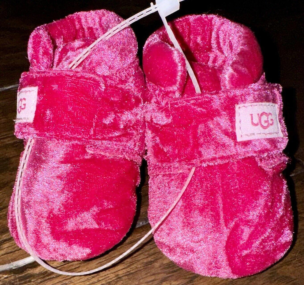 UGG BABY SIZE 0/1 OR 04/05 INFANT RASPBERRY SORBET BOOTIE