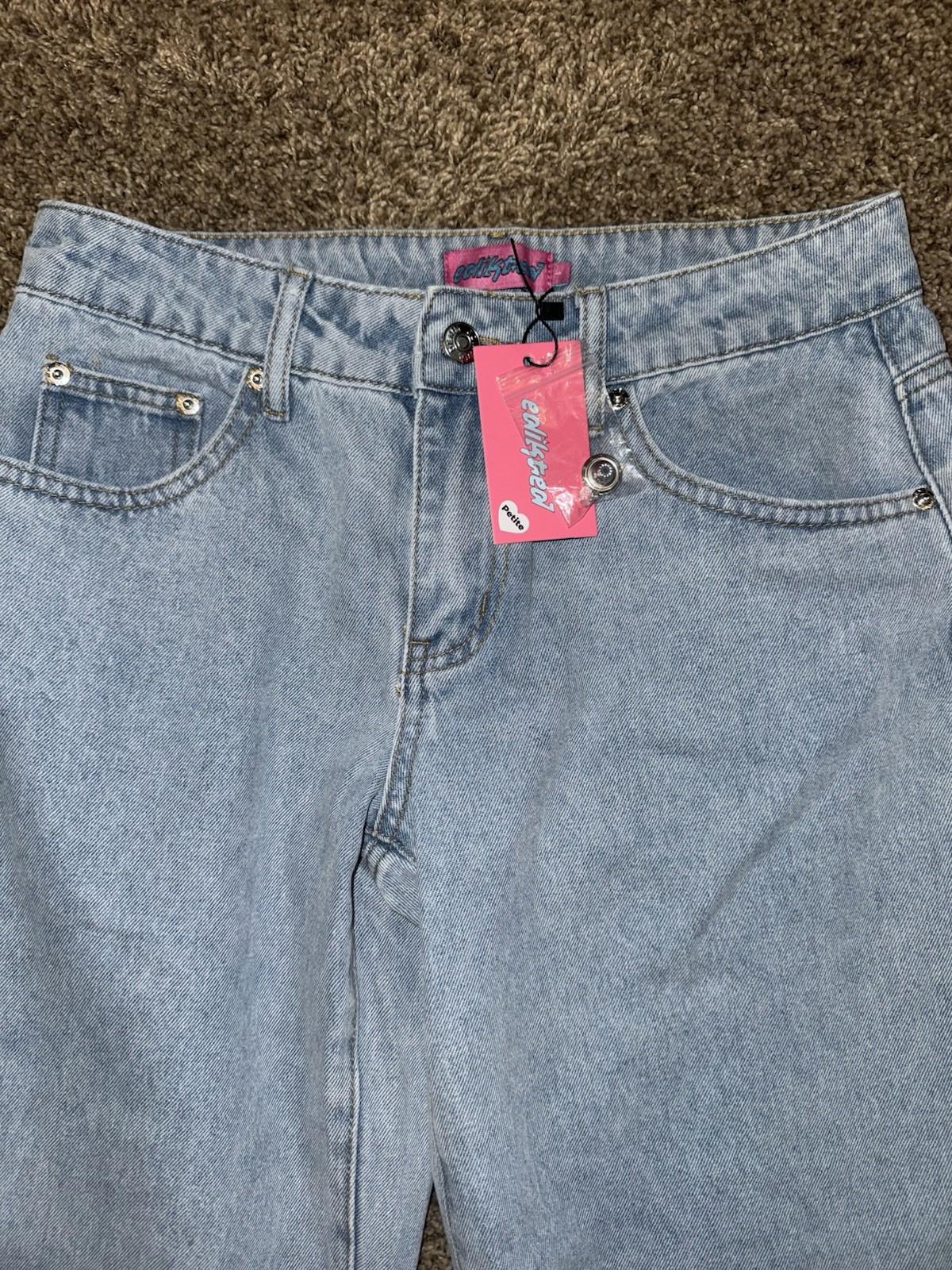 NEW NWT Edikted Petite Raelynn Washed Low Rise Jeans Sz S Petite Light blue