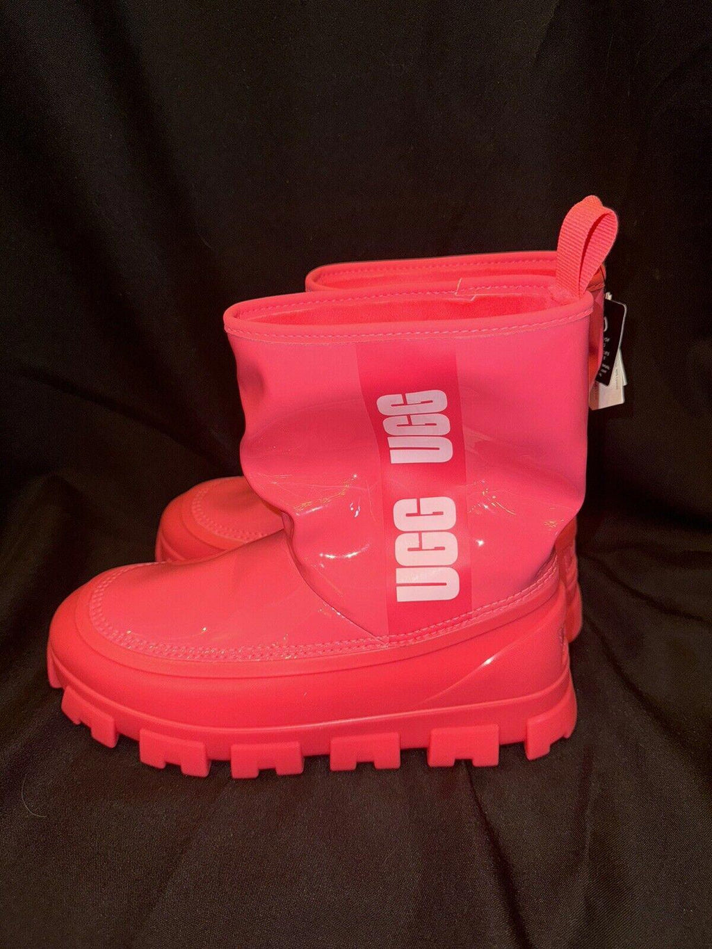 NEW! UGG CLASSIC BRELLAH MINI SUPER CORAL WOMEN'S SIZE US 7