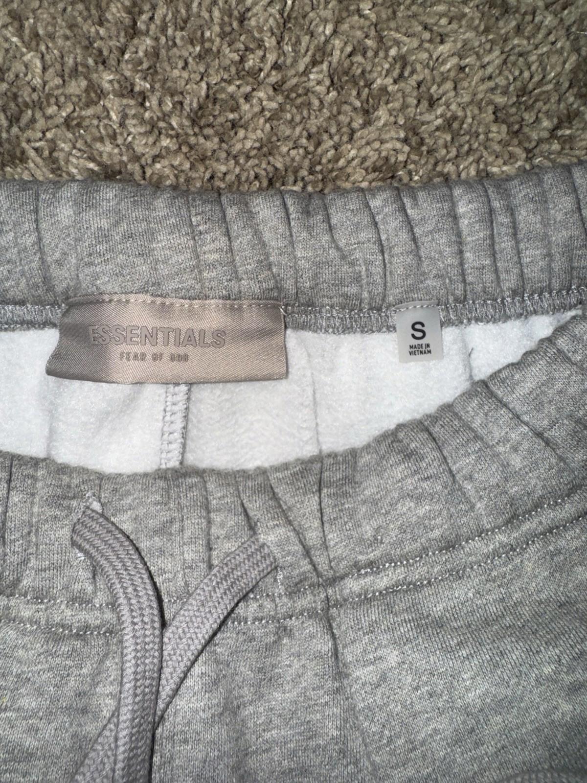 Fear of God Essentials Sweatpants Dark Oatmeal Size Small New With Tags
