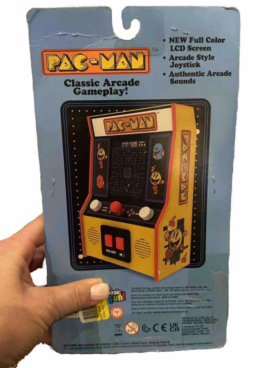 PAC-MAN Mini Arcade Game Classic Arcade Electronic Video Game Retro Basic NEW!