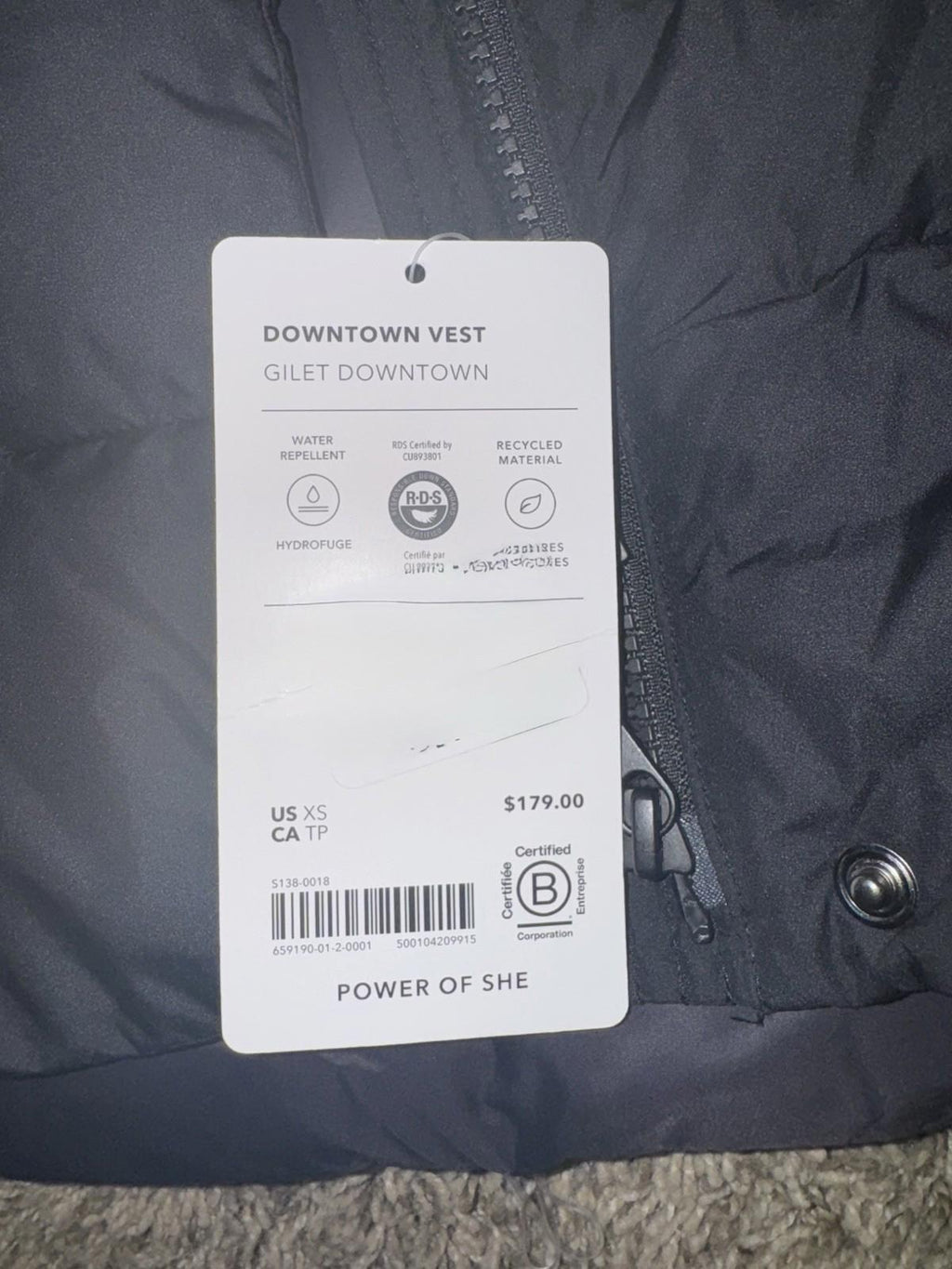 ATHLETA Women’s Downtown Gilet Puffer Vest Size XS Black NEW! Sold out online!