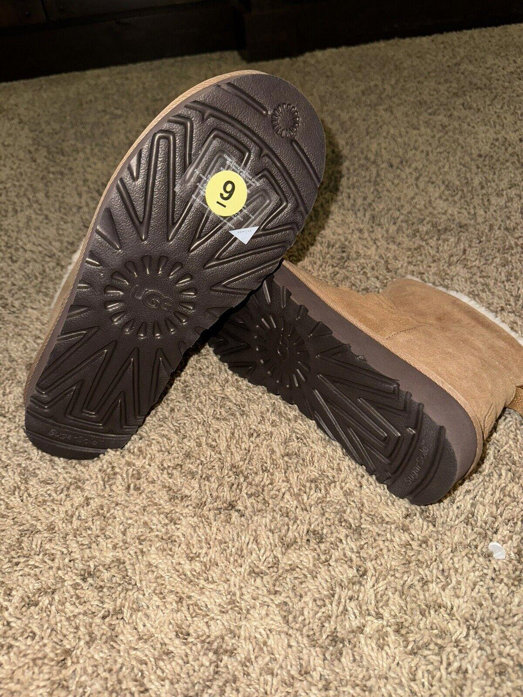 NEW! Ugg Women Mini Toggler sz 9 US Chestnut RARE