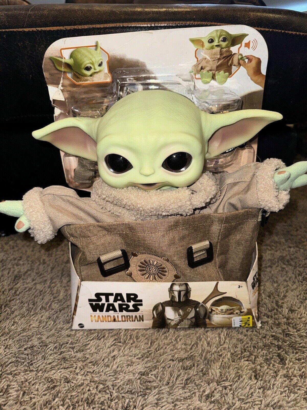 Baby Yoda 11.5" Star Wars Mandalorian Child Grogu Talkin bag