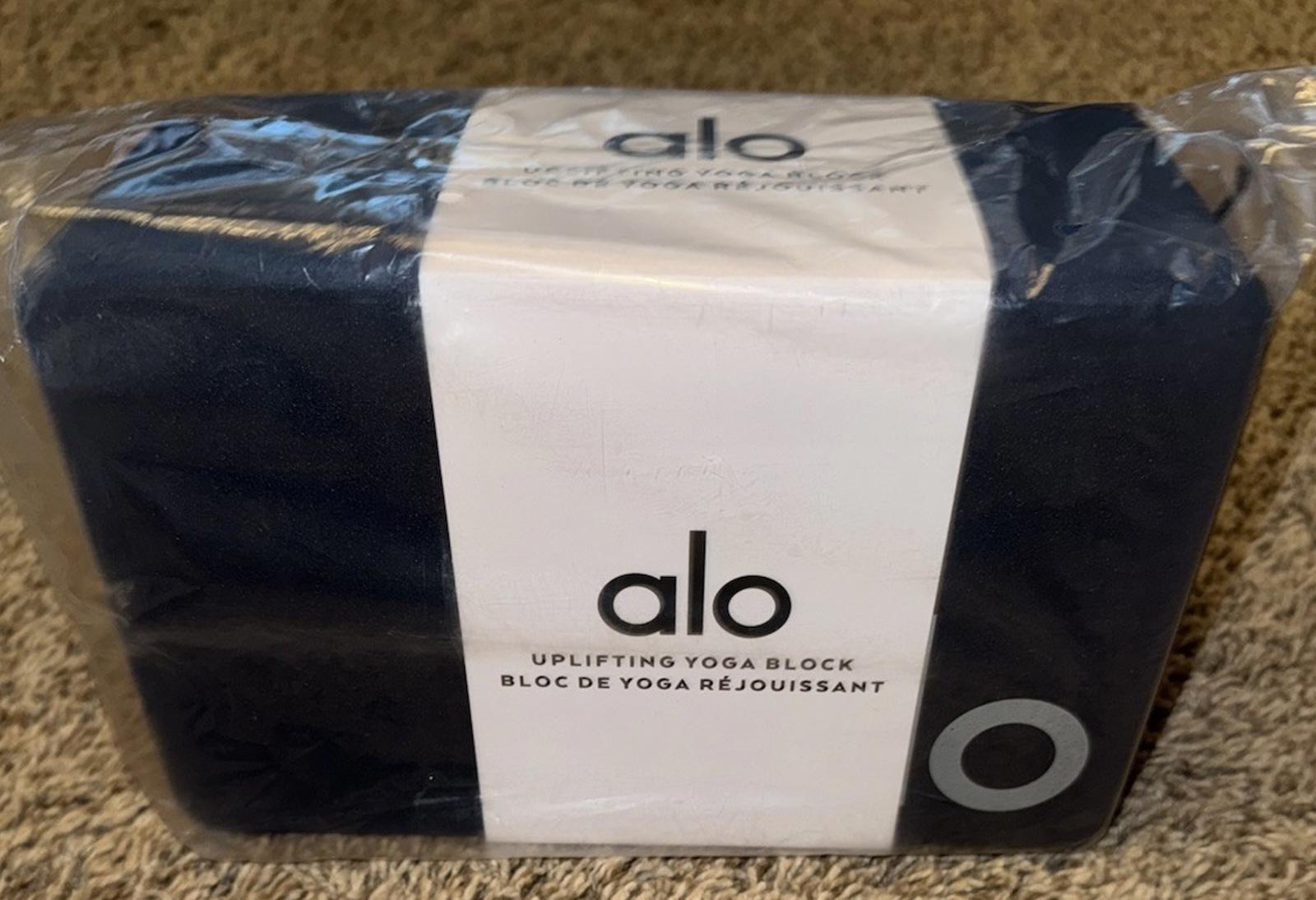 NEW Alo Yoga “ECLIPSE BLUE” Dense Foam Brick Block NWT New In packaging
