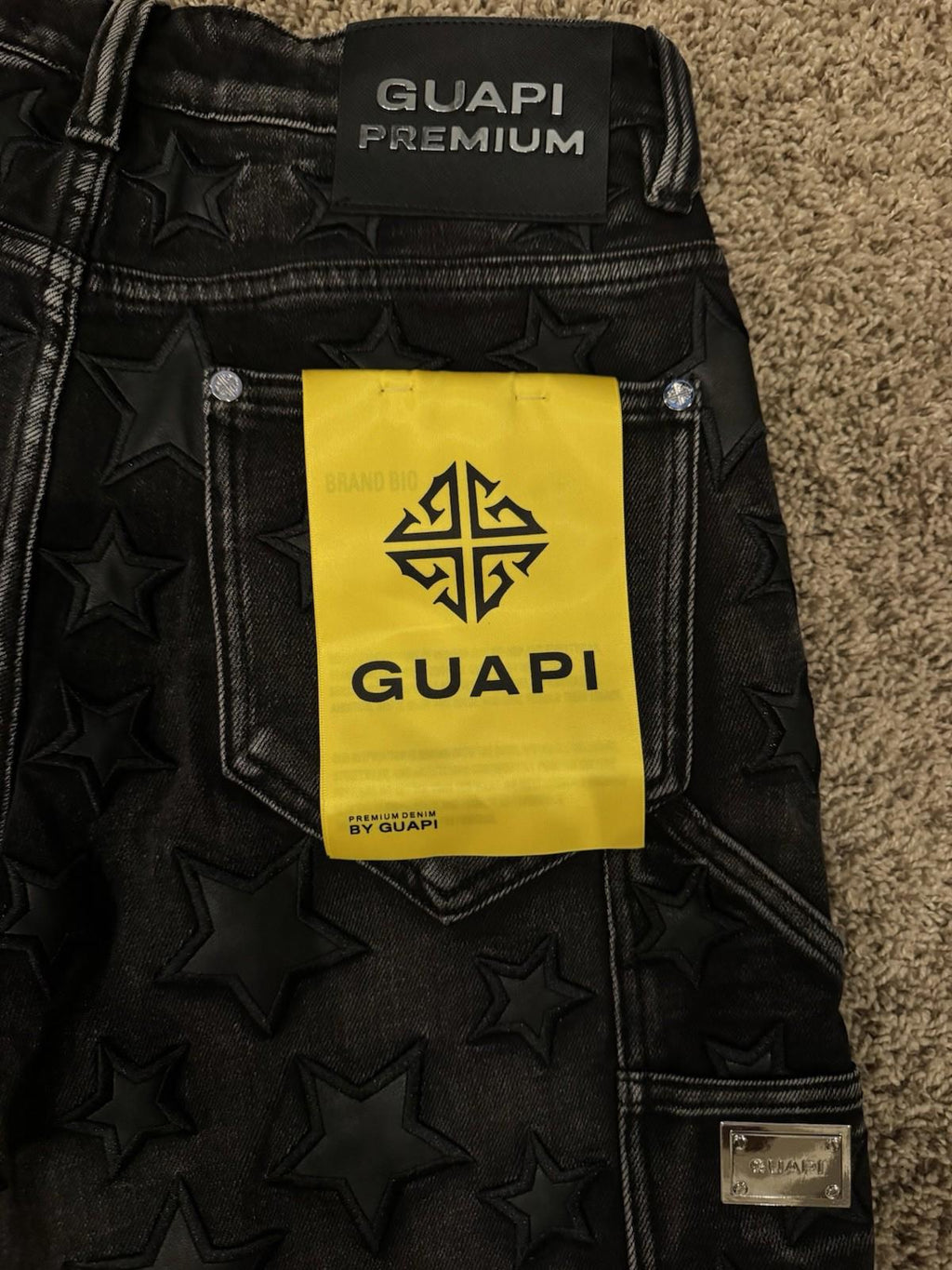 NEW! GUAPI 489OBSDS GUAPI STAR SHORTS BLACK OBSIDIAN NWT Size 30 Sold out online