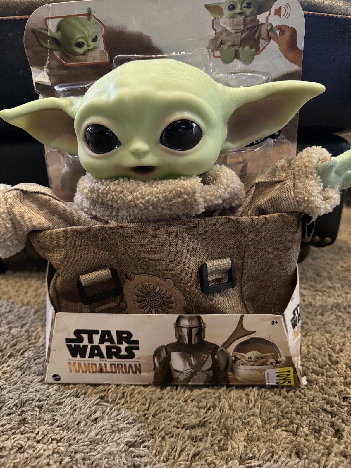 Baby Yoda 11.5" Star Wars Mandalorian Child Grogu Talkin bag
