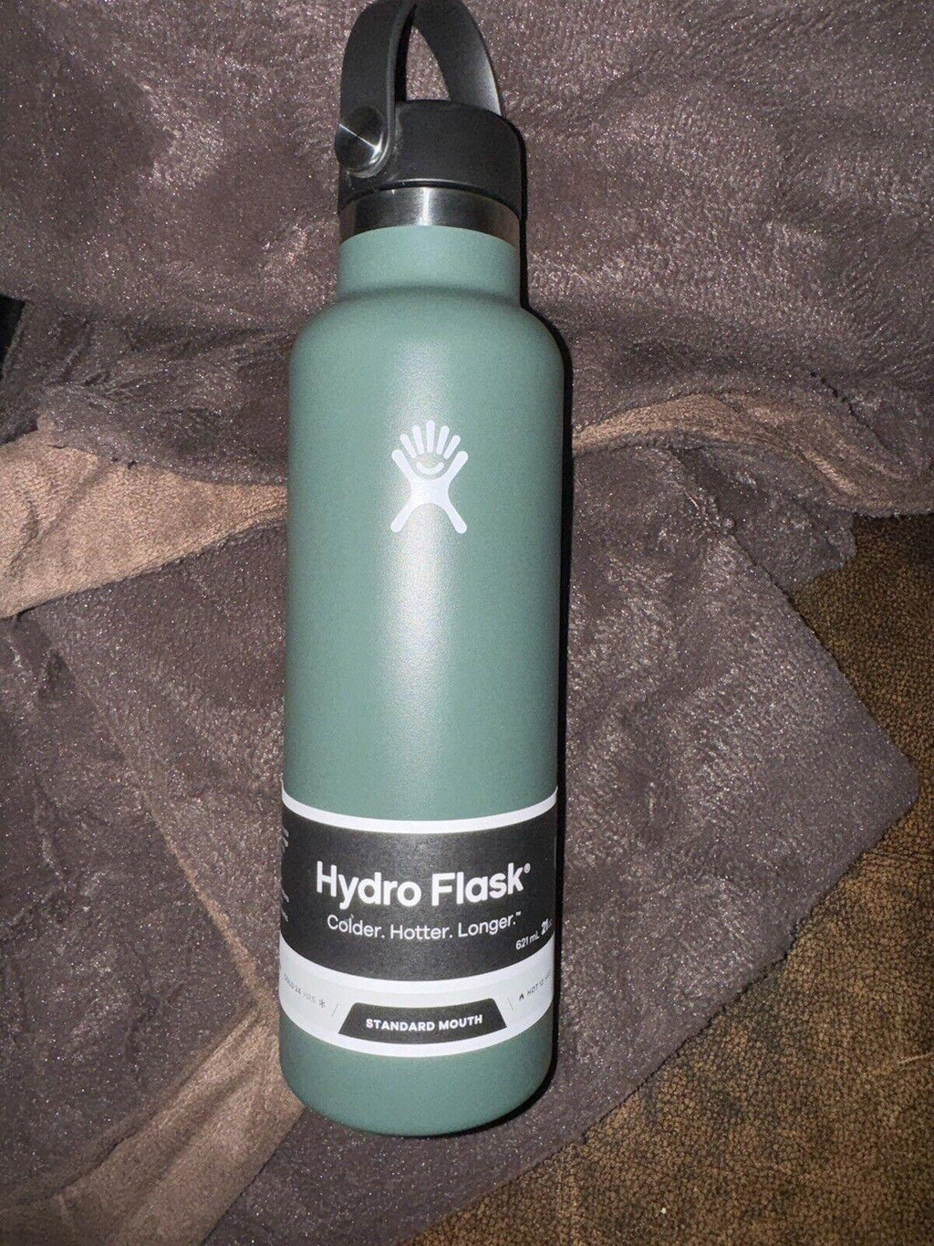 Hydro Flask Standard Mouth Water Bottle With Flex Cap 21 oz