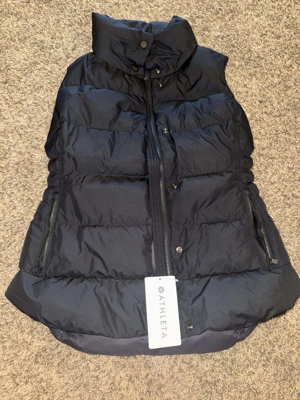 ATHLETA Women’s Downtown Gilet Puffer Vest Size XS Black NEW! Sold out online!