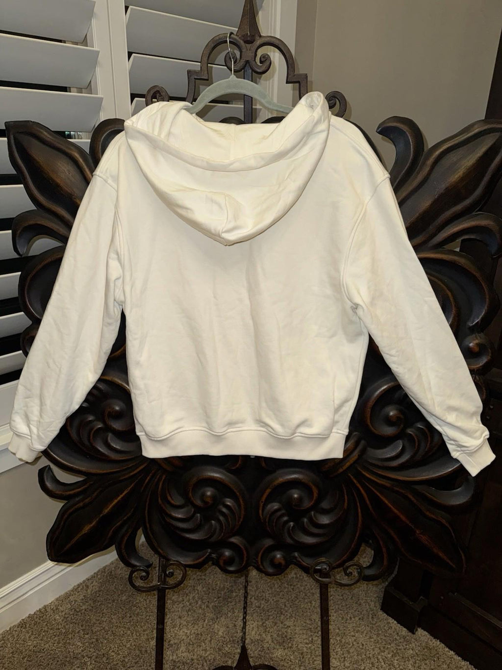 NWT Sweaty Betty Revive Zip Through Hoody in the Lily White color XS NEW!