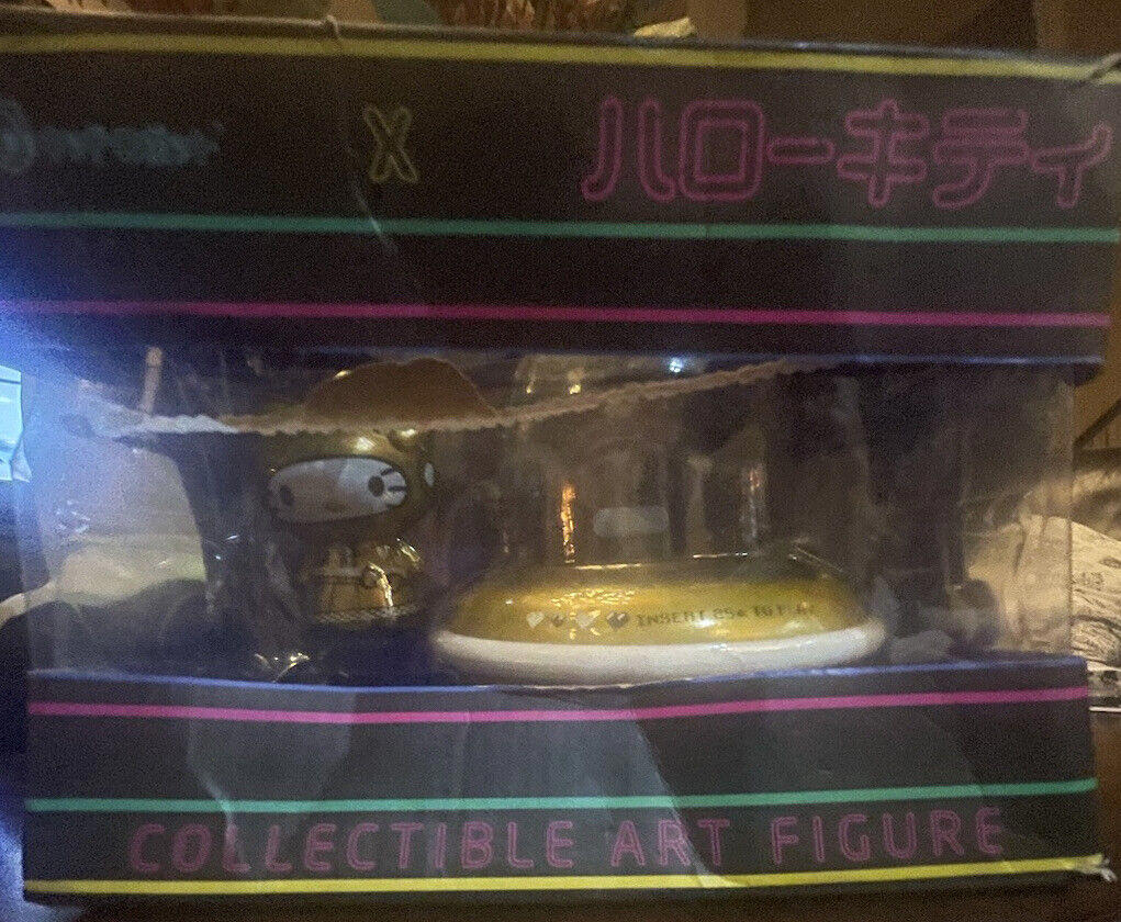 Hello Kitty UFO White Gold Exclusive San Diego Comic Con