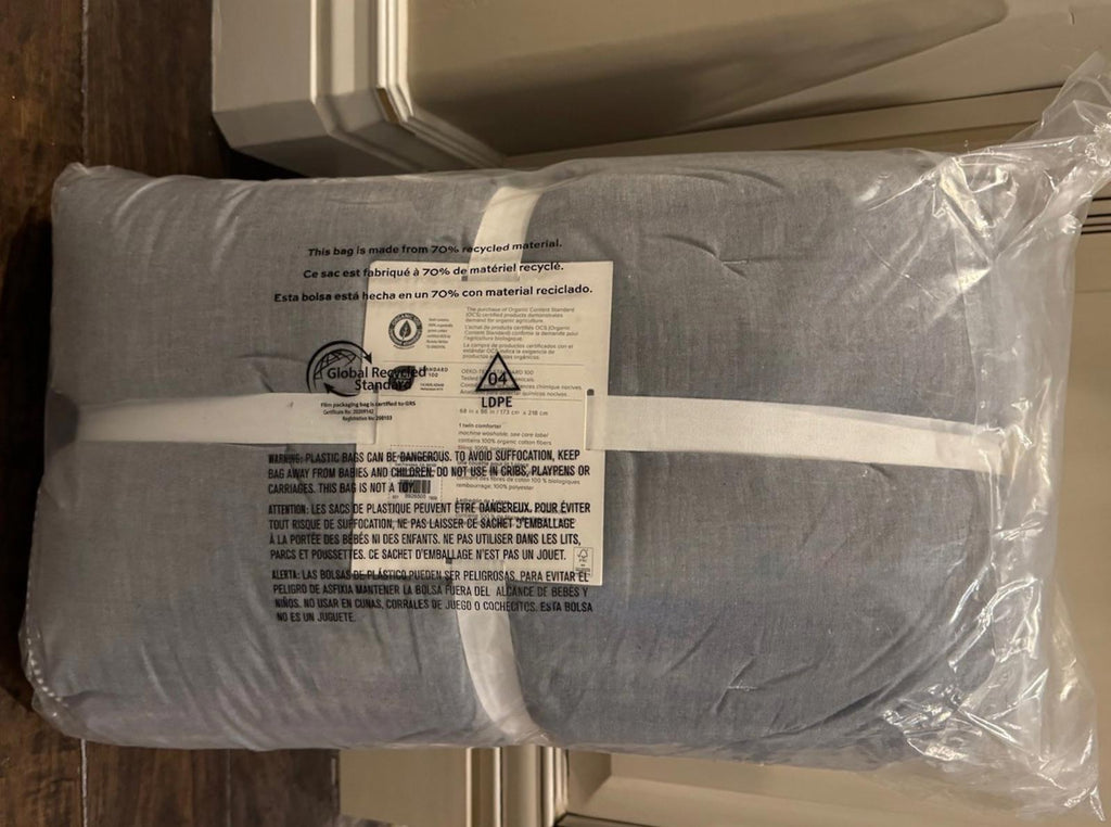 NEW Pottery Barn Kids Chambray Reversible Comforter ~ Twin ~ Blue NWT