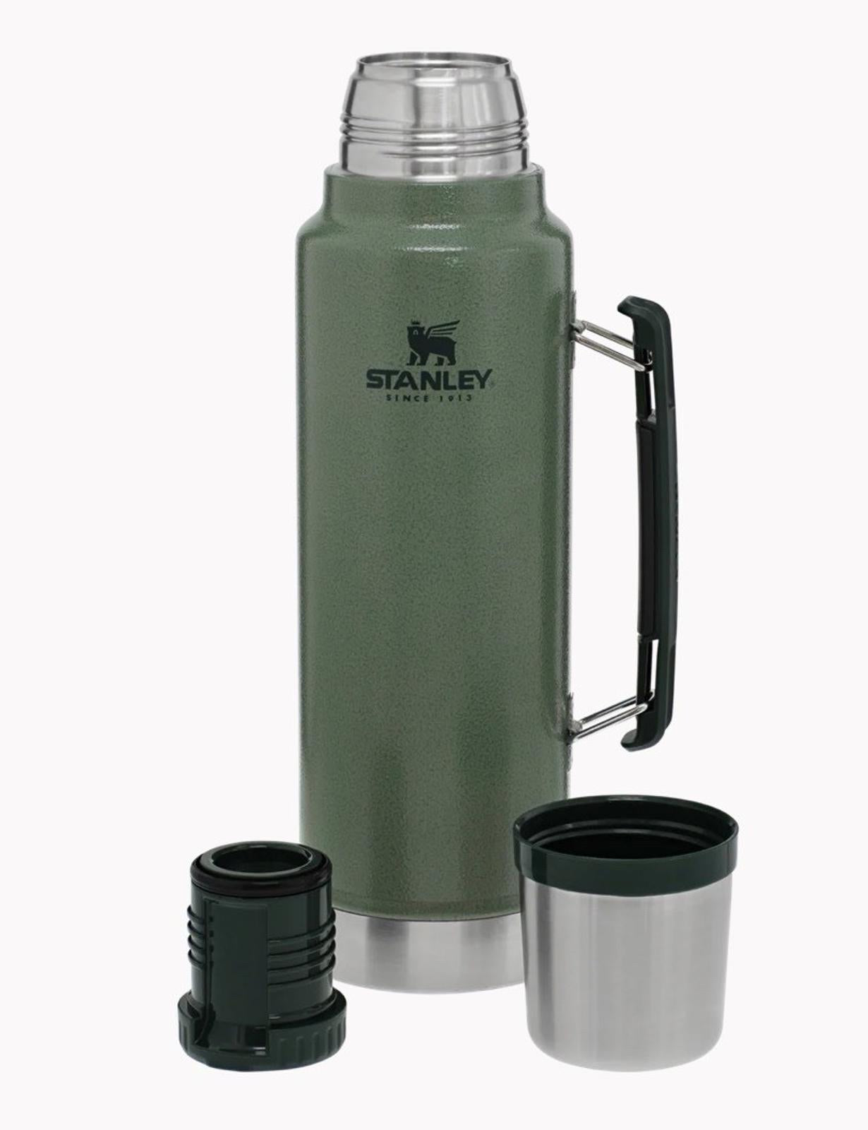 Stanley Classic Legendary Vacuum Insulated Bottle Hammertone Green - 1.5qt NEW