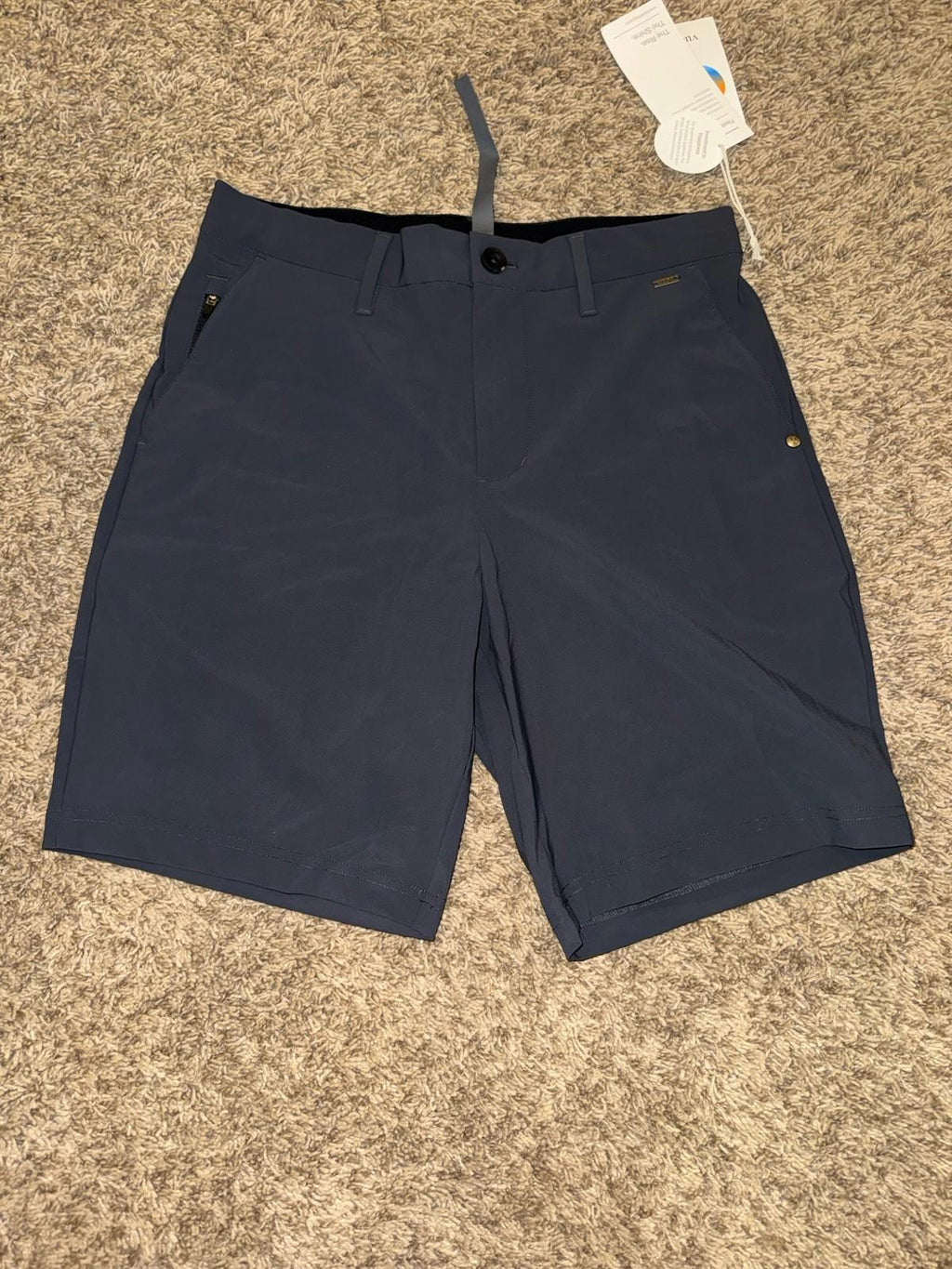NEW VUORI Fleet Chino Shorts Men's Size 28 Charcoal  NWT