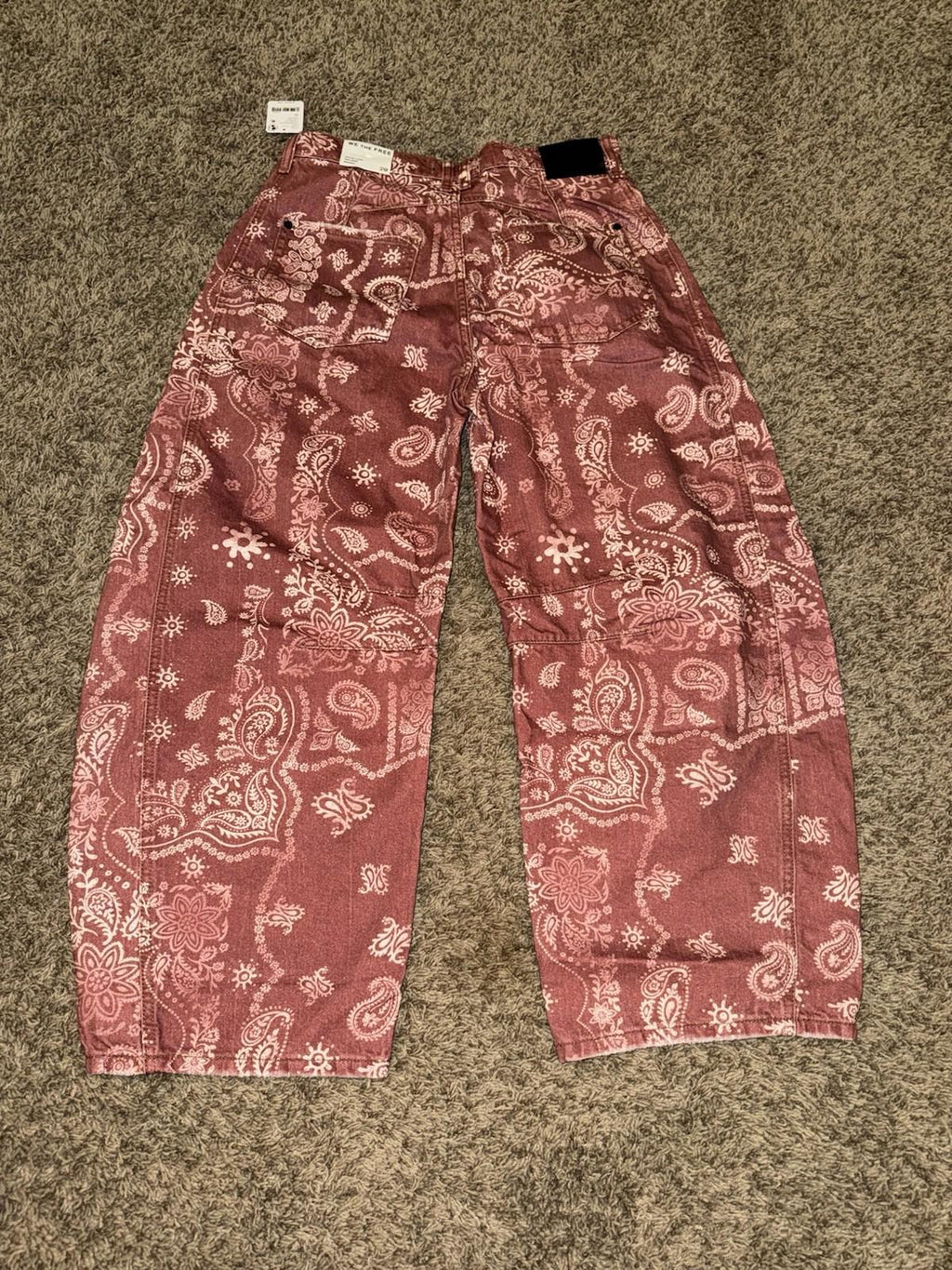 FREE PEOPLE We The Free Good Luck Printed Barrel Jeans Sz 30 Bandana Block NEW