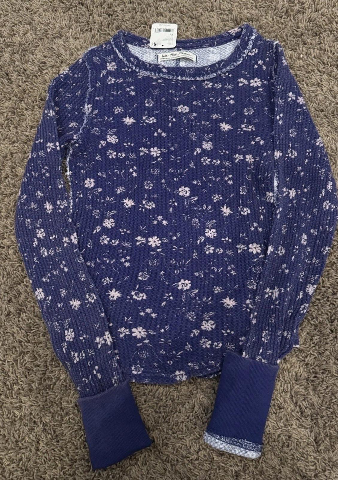 NEW FREE PEOPLE WE THE FREE BLUE FLORAL PRETTY LITTLE THERMAL TOP SHIRT SZ XS