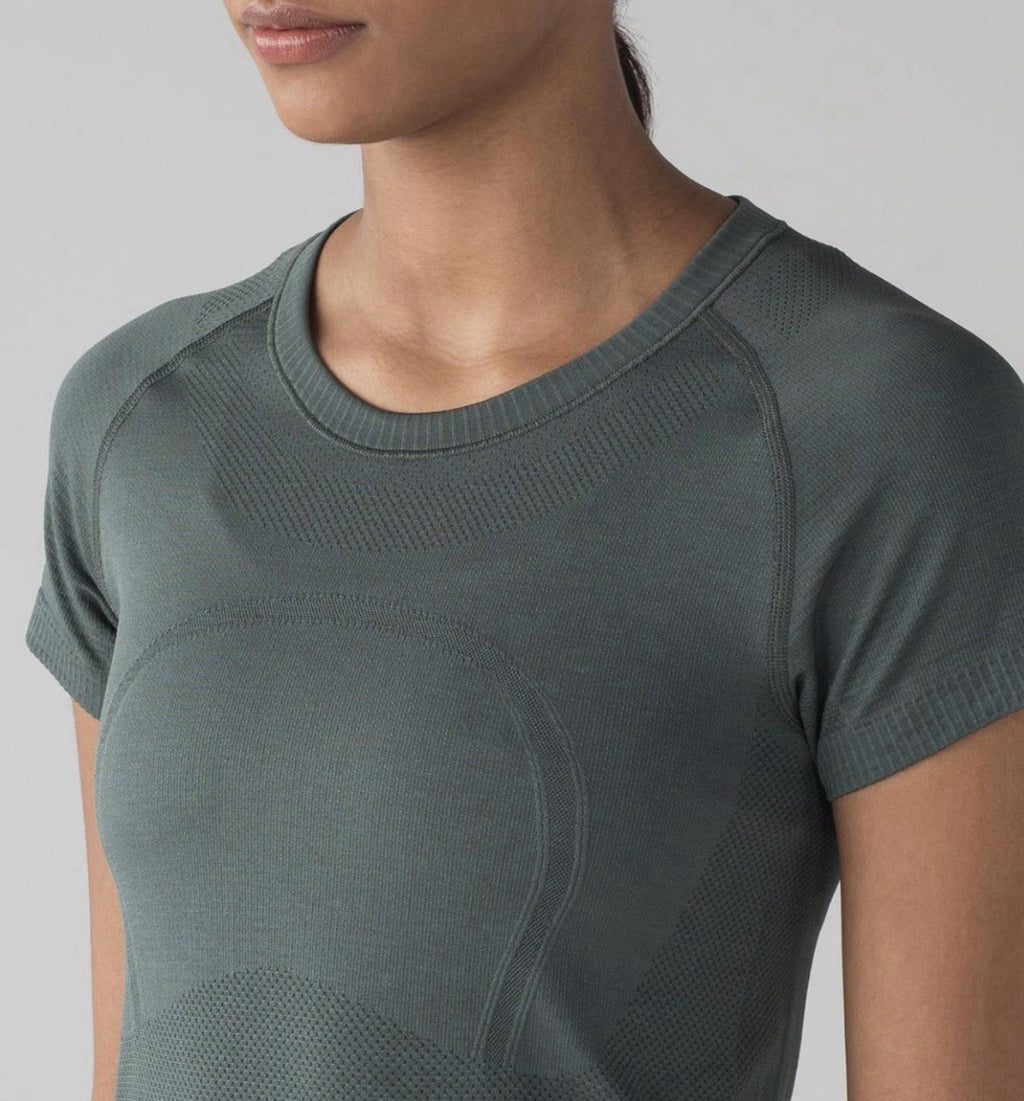 Lululemon Swiftly Tech Short-Sleeve Shirt 2.0 NWT SIZE 2 Green NEW