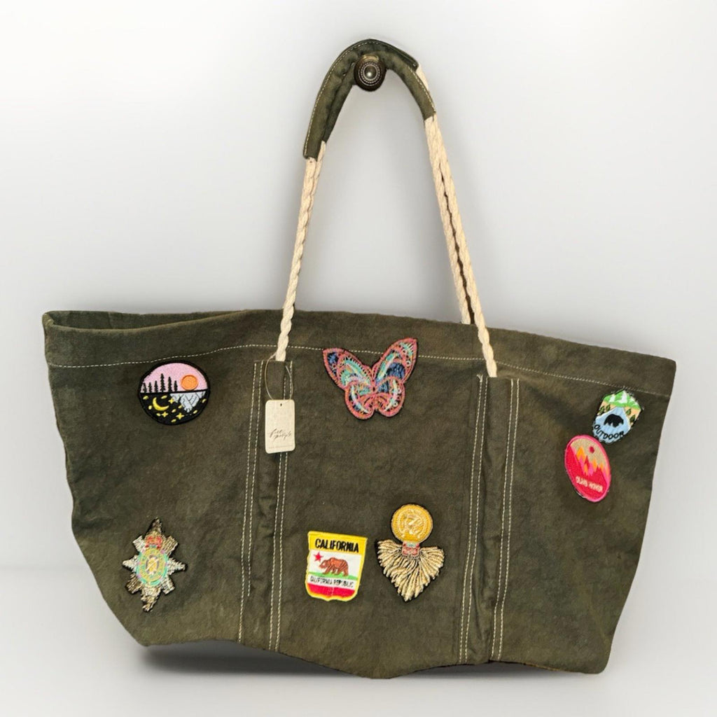 NEW FREE PEOPLE SEA SERPENT GREEN BEEN THERE BADGE PATCHES CANVAS TOTE BAG