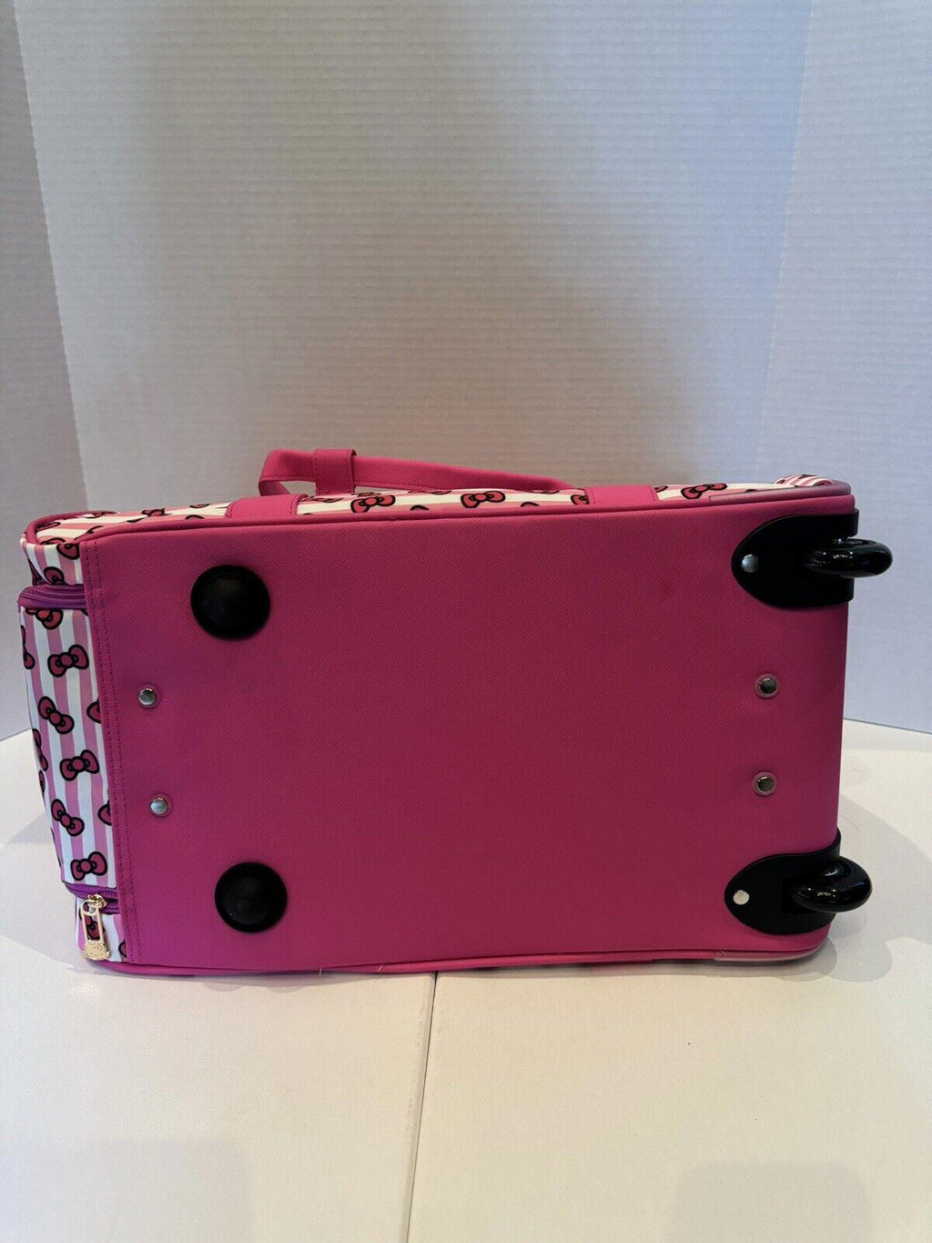 HELLO KITTY 17" Wheeled Duffle Bag Officially Licensed