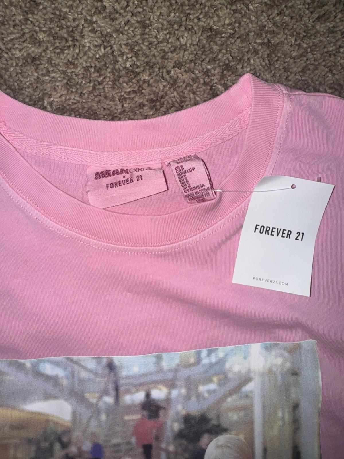 NEW! Mean Girls Shirt Adult SM On Wednesdays We Wear Pink W/ Burn Book NWT