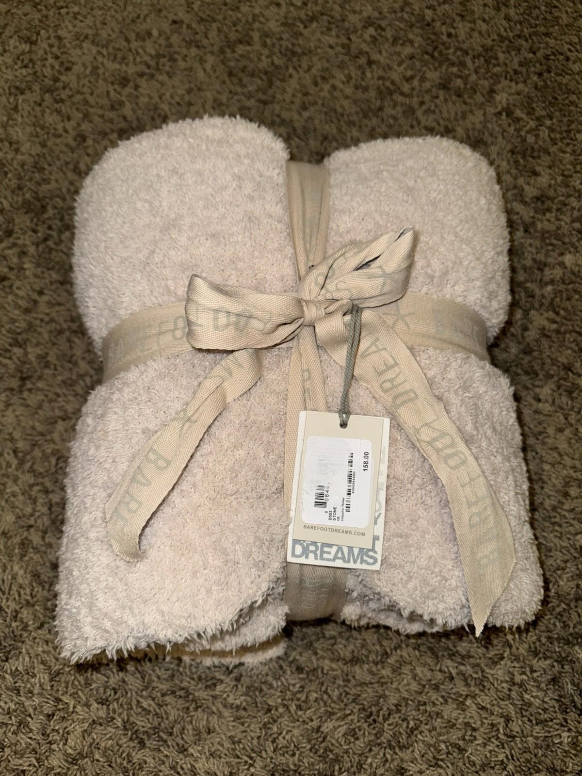 NEW! Barefoot Dreams CozyChic Throw - STONE 54x72 MSRP $158