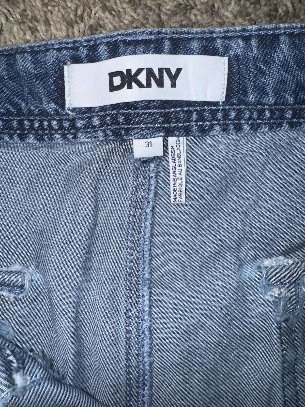 DKNY by Donna Karan Released Hem Wide Leg Cargo Jeans Sz 31 NWOT