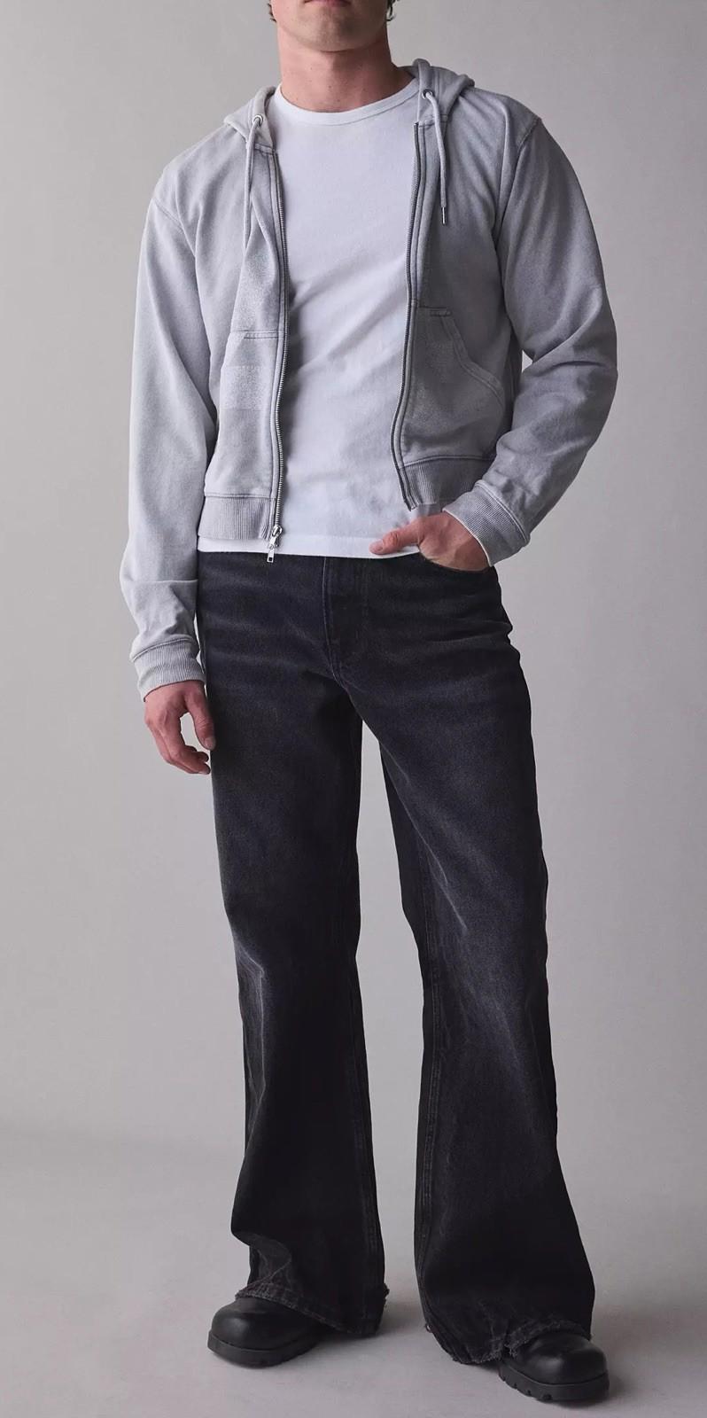 NEW URBAN OUTFITTERS BDG Slacker Relaxed Flared Jean Size 32/30 NWT