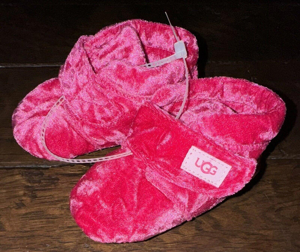 UGG BABY SIZE 0/1 OR 04/05 INFANT RASPBERRY SORBET BOOTIE