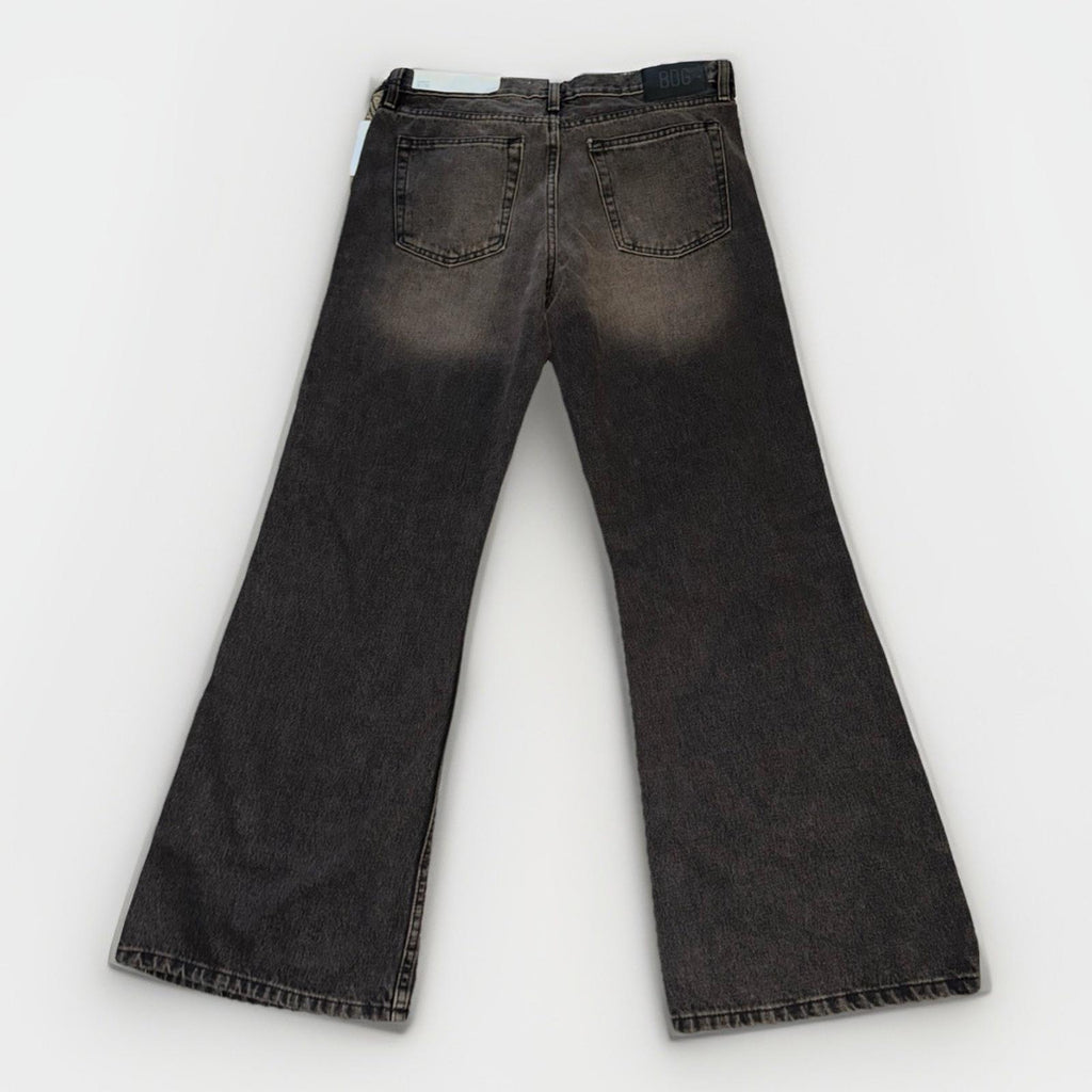 NEW URBAN OUTFITTERS BDG Slacker Relaxed Flared Jean Size 32/30 NWT