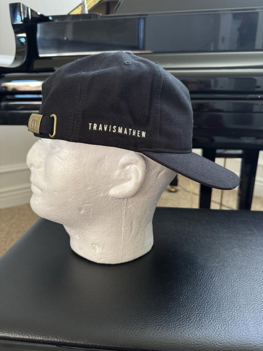 Travis Mathew PASSPORT HAT Rose Adjustable Cap - Black - BRAND NEW