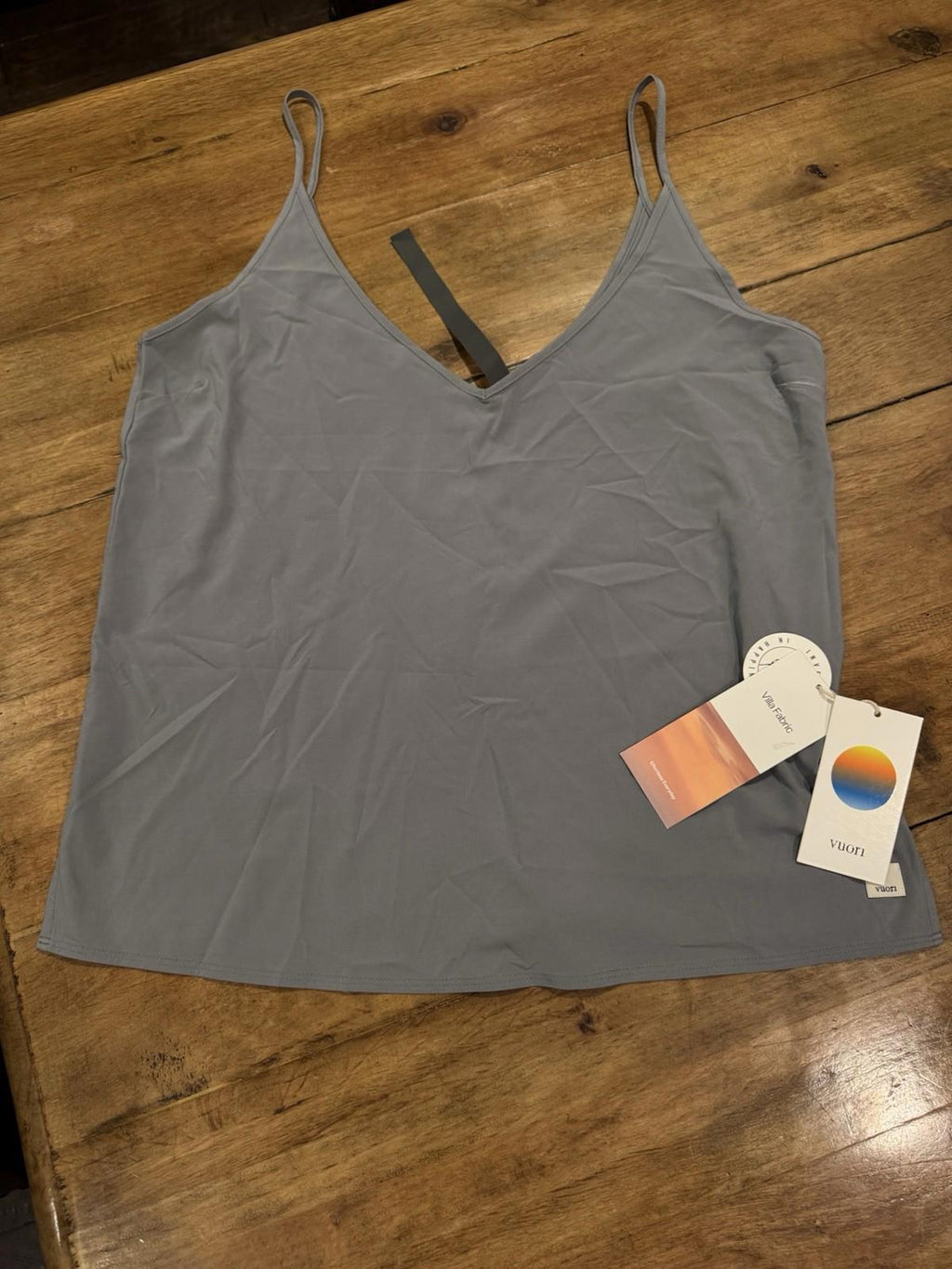 VUORI Villa V-Neck Cami Top Women's Size Size XL Gray Mallorca NEW