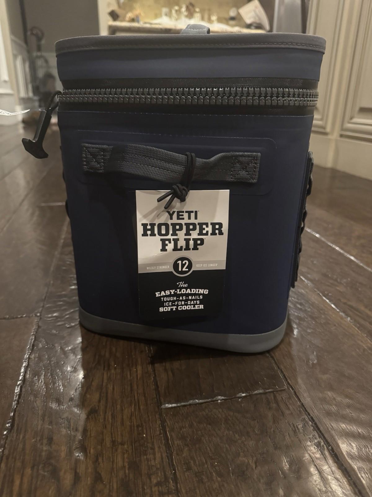 NEW! YETI Hopper Flip 12 Portable Soft Cooler, Navy Blue