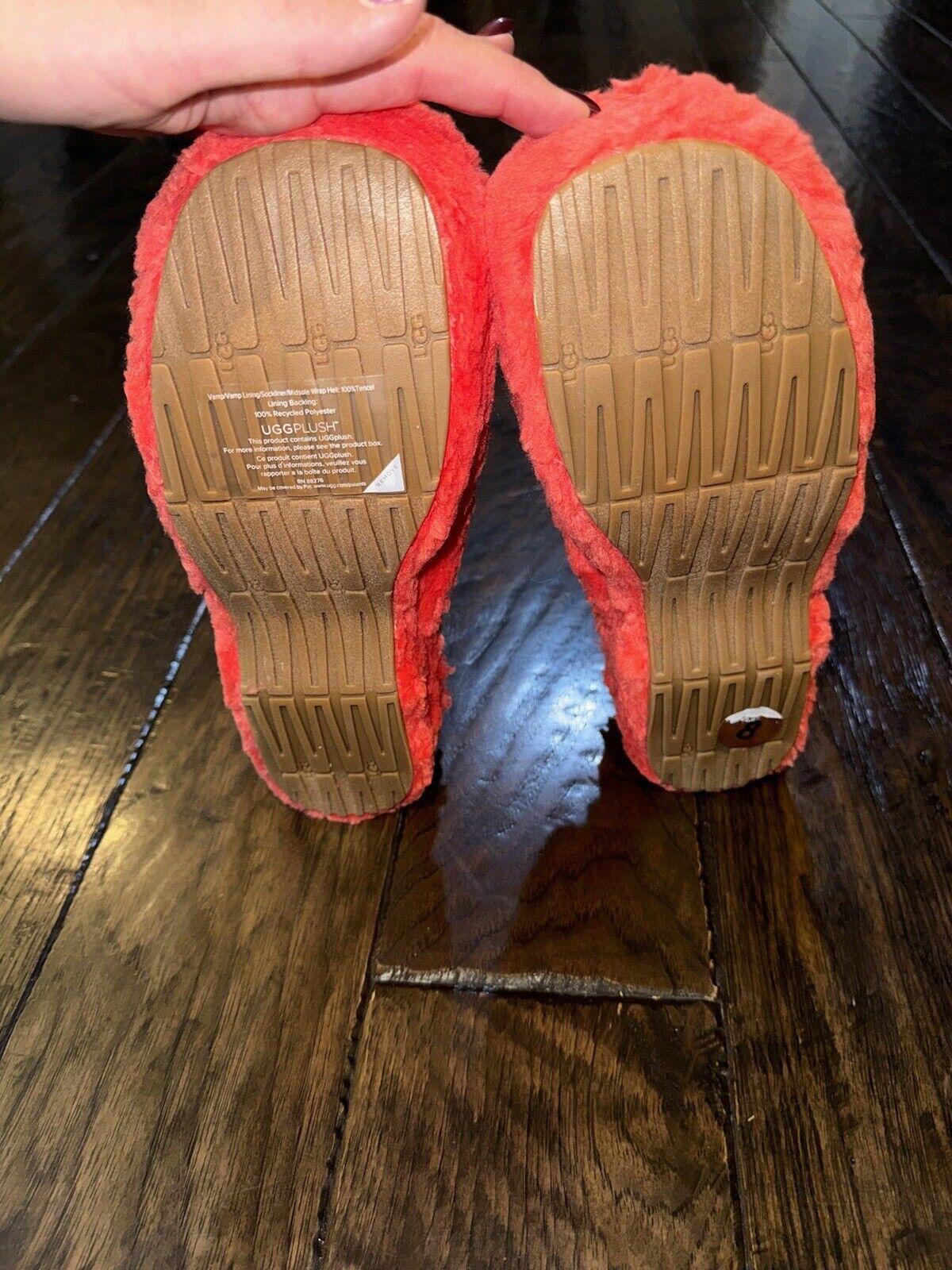 UGG FUZZ SUGAR CLOG RED SLIPON FAUX FUR SANDAL US 8