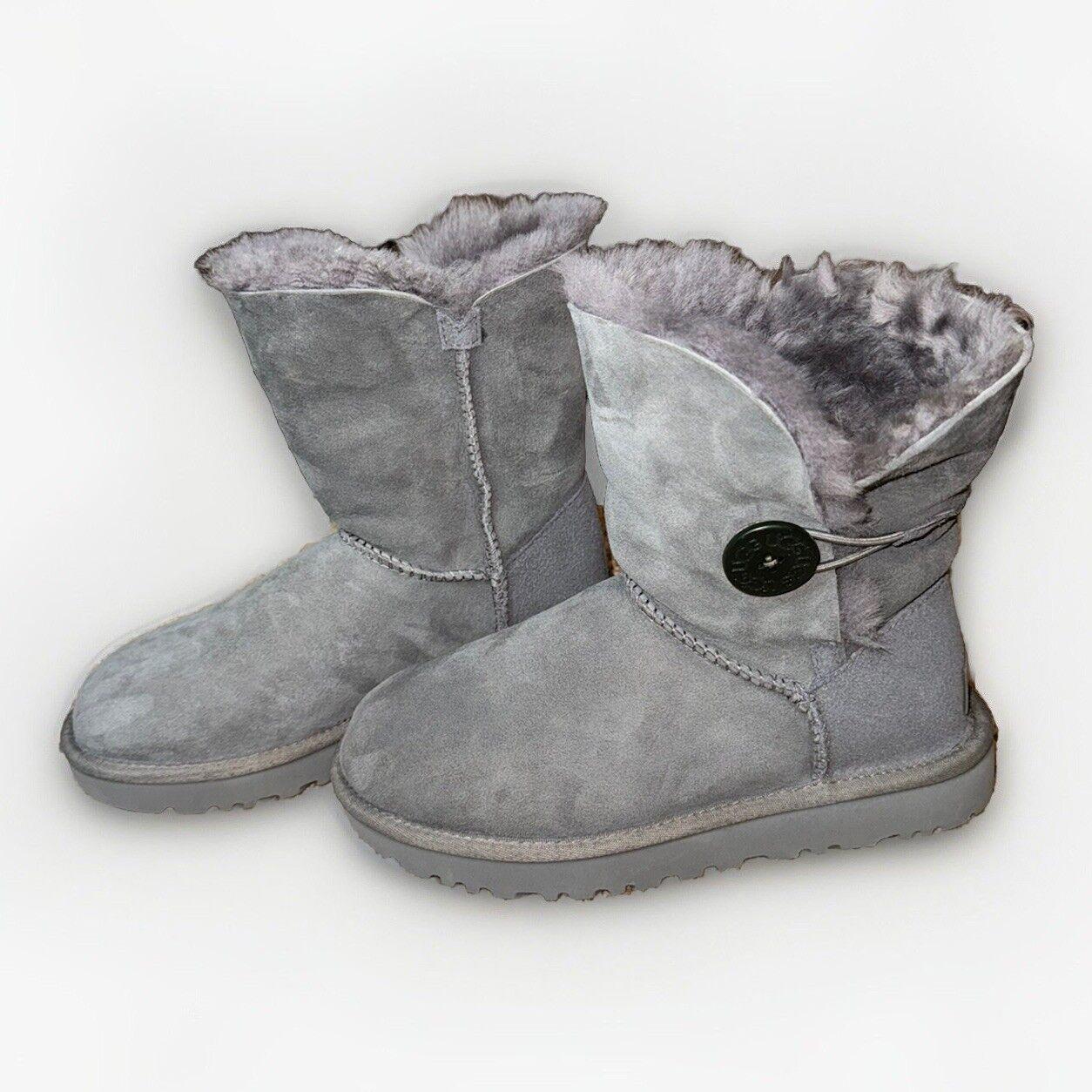 NEW! UGG Women Bailey Button II Boots Sz 5 1016226 NWOB