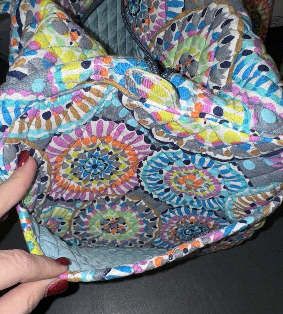 Vera Bradley Large Traveler Duffel Bag Sunny Medallion NWT