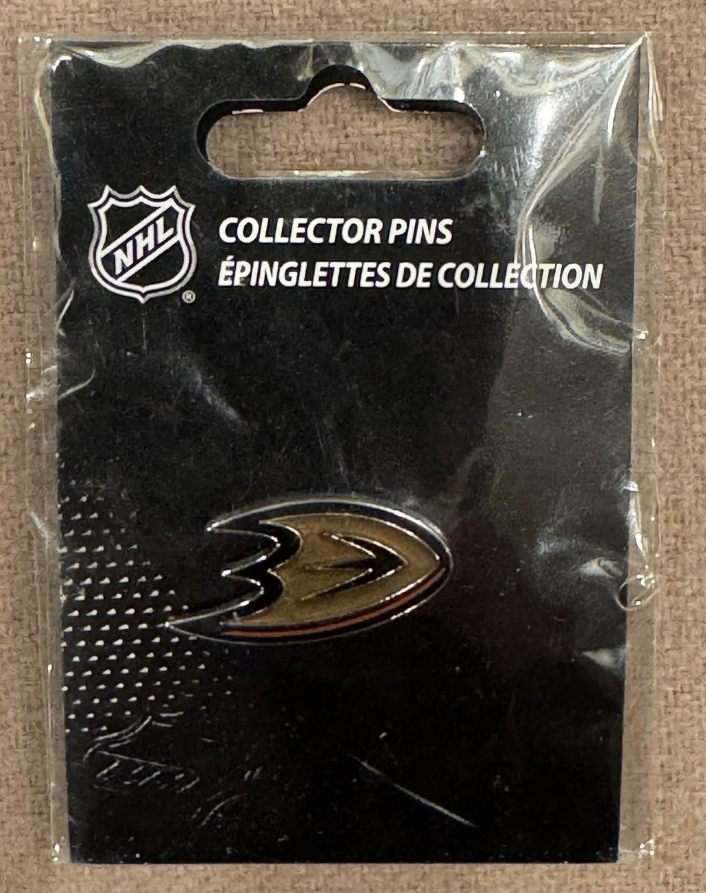 ANAHEIM DUCKS DUCK FOOT LOGO LAPEL COLLECTOR PIN NEW
