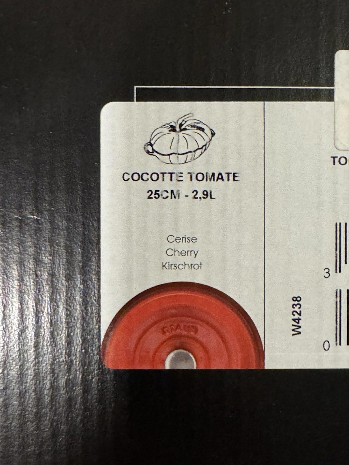 STAUB Cast Iron Tomato Cocotte Dutch Oven RED New With Box 2.9L RED