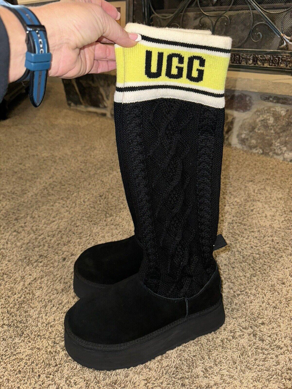 UGG Women Classic Sweater Letter Platform Black Boots Sz 9