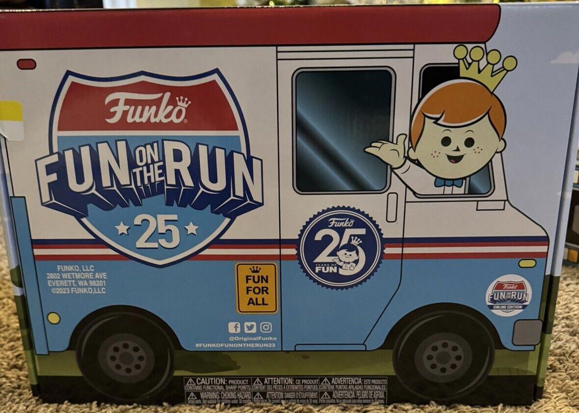 Funko 25th Anni Fun on the Run Box Freddy Funko