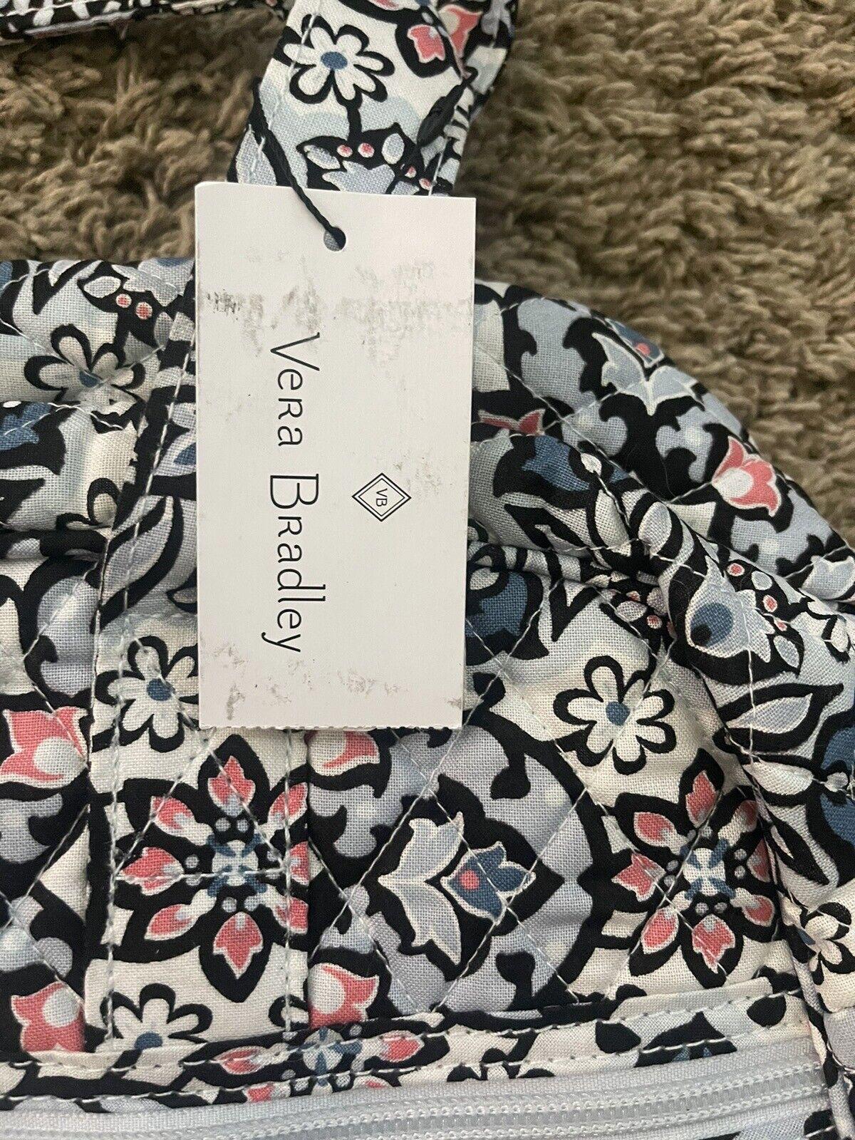 VERA BRADLEY GRAND TRAVELER BAG IN Lisbon Medallion NWT STILL IN BAG