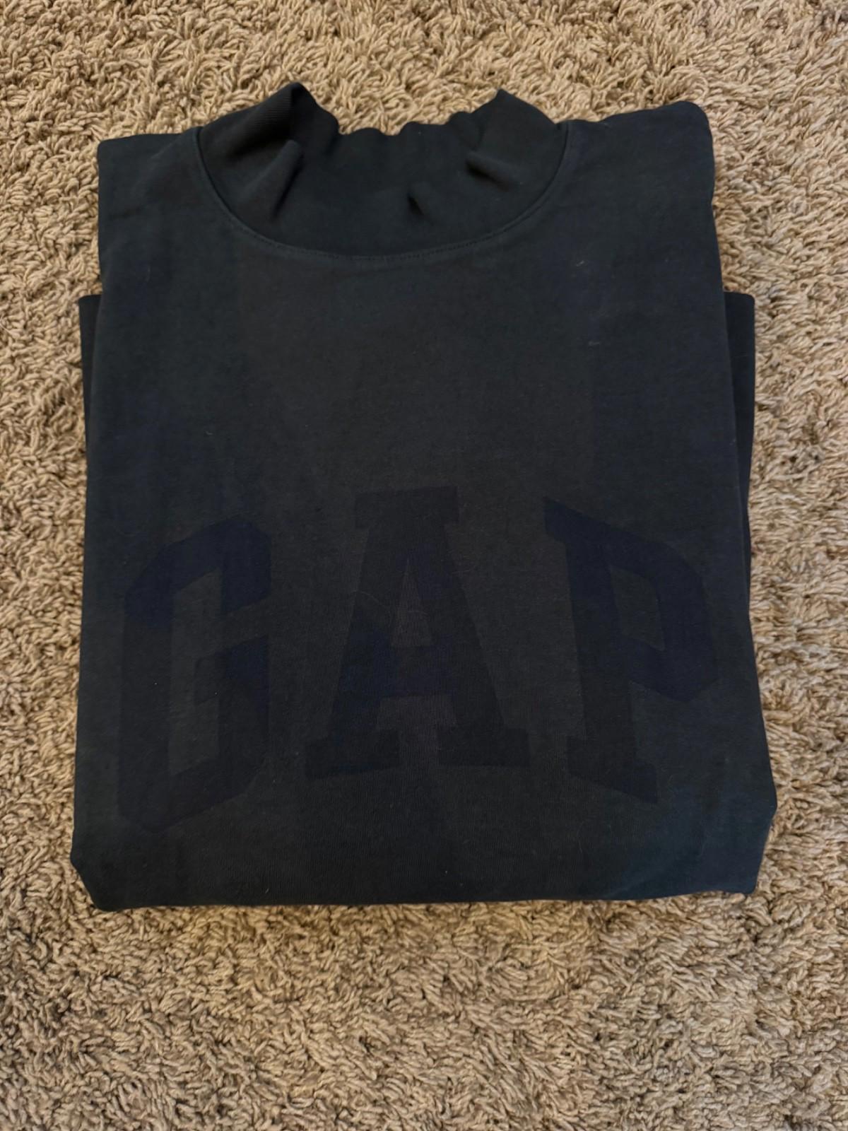 NEW Yeezy x GAP Dove No Seam Short Sleeve Size Men’s XL NWOT