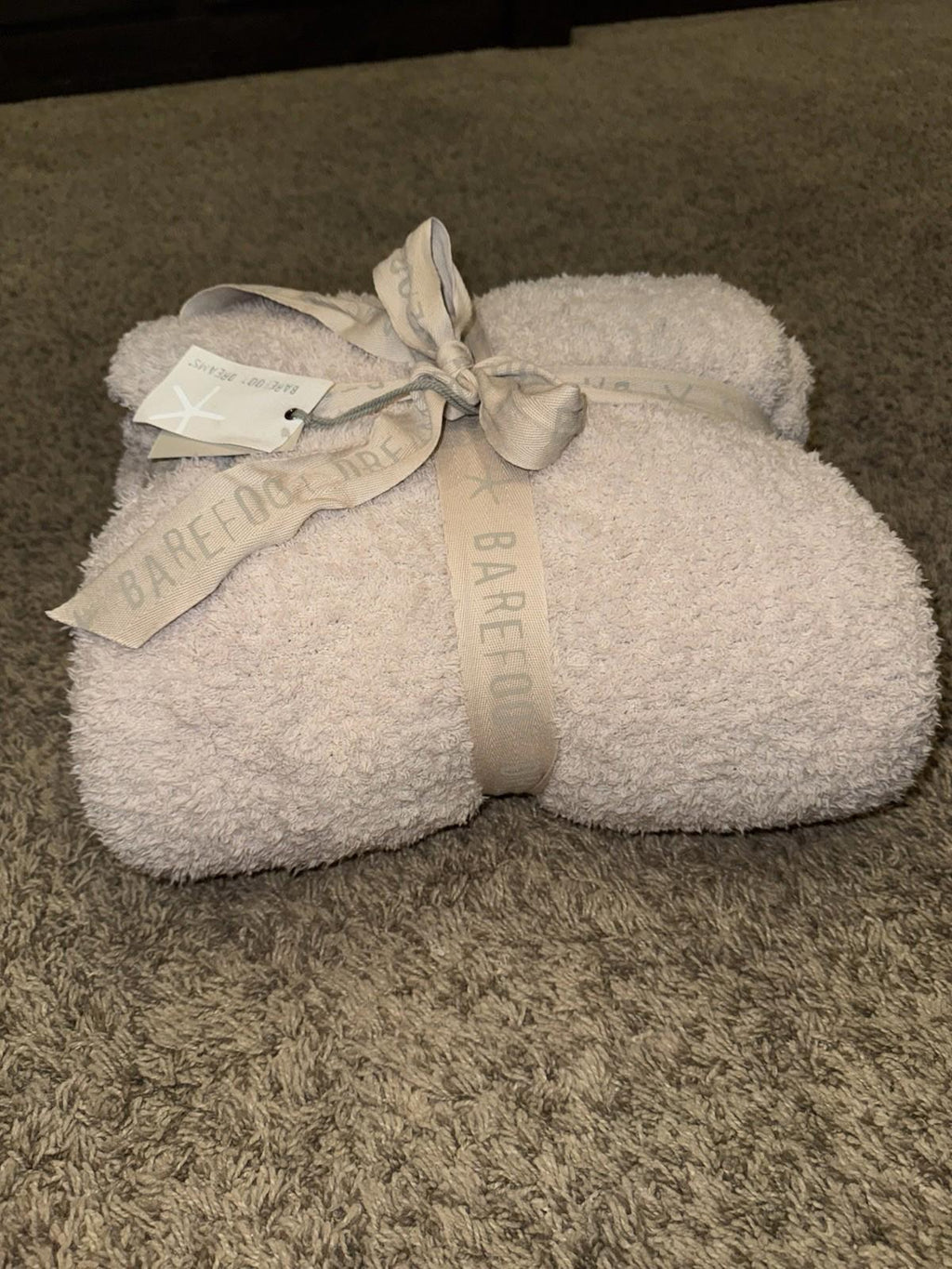 NEW! Barefoot Dreams CozyChic Throw - STONE 54x72 MSRP $158