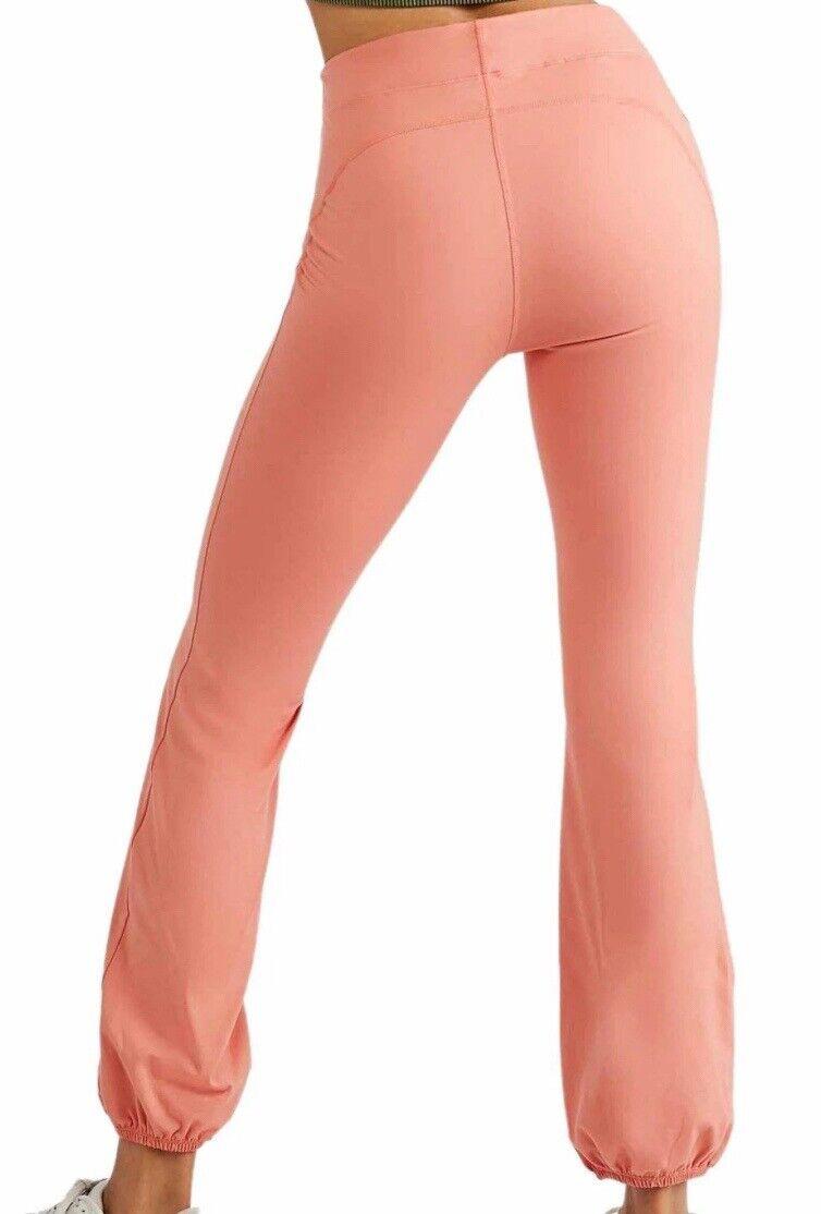 FREE PEOPLE let’s bounce Pant “Crush Blush”  Size Small NEW