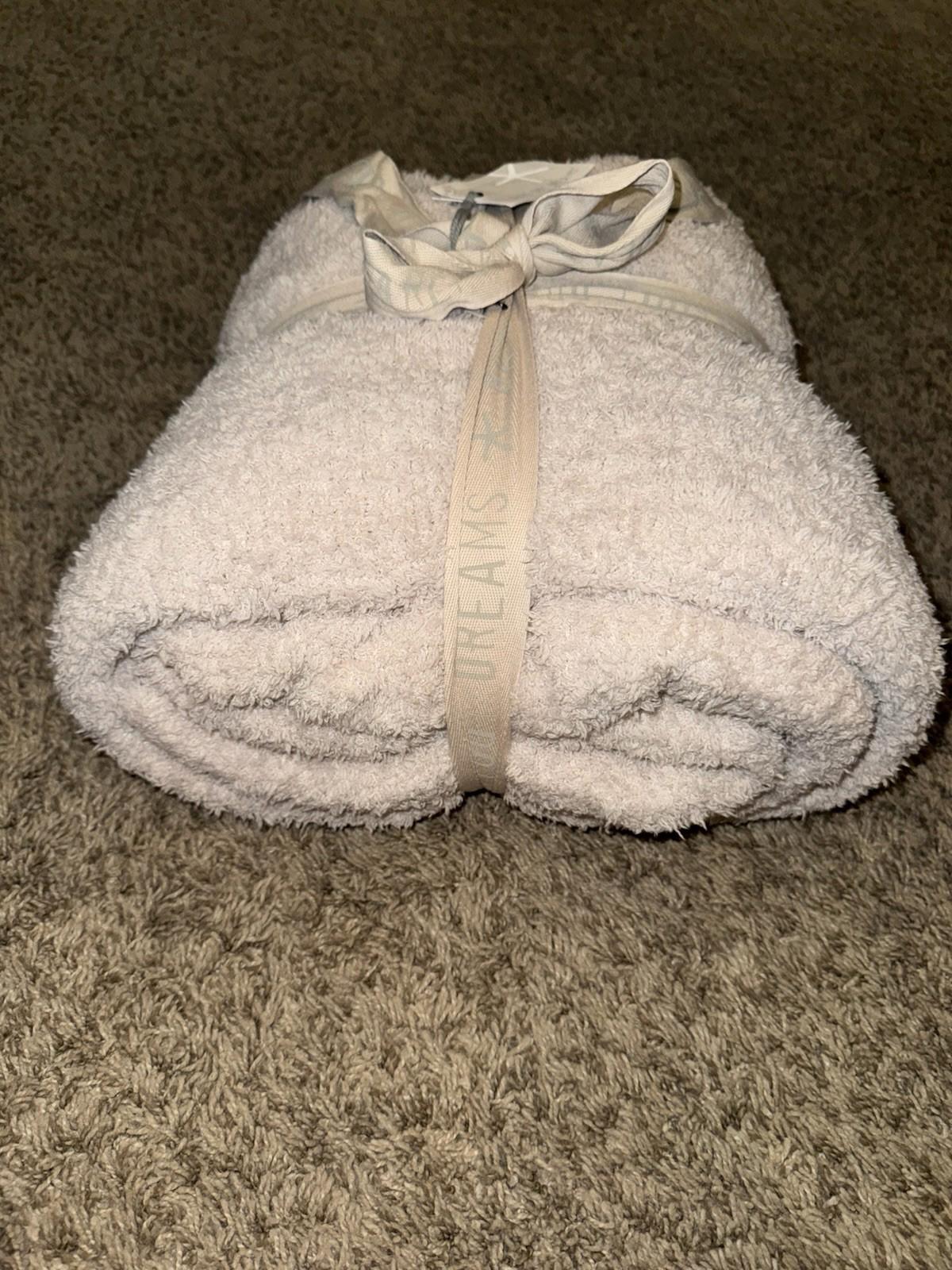 NEW! Barefoot Dreams CozyChic Throw - STONE 54x72 MSRP $158