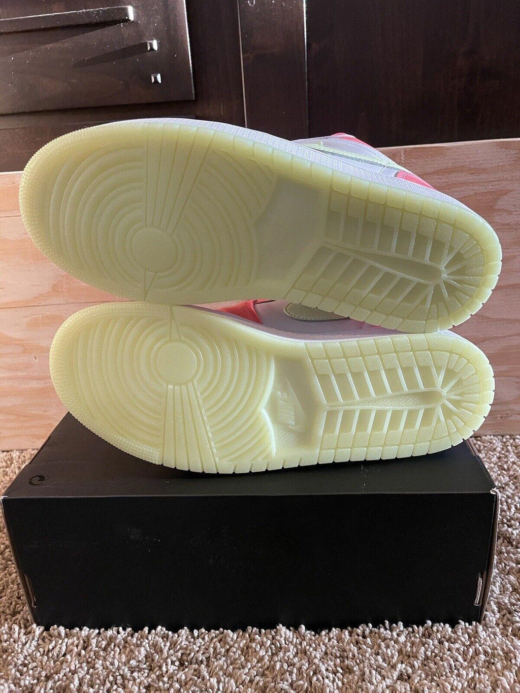 Nike Air Jordan 1 SE Low Lava Glow/White/Barely Volt Men's