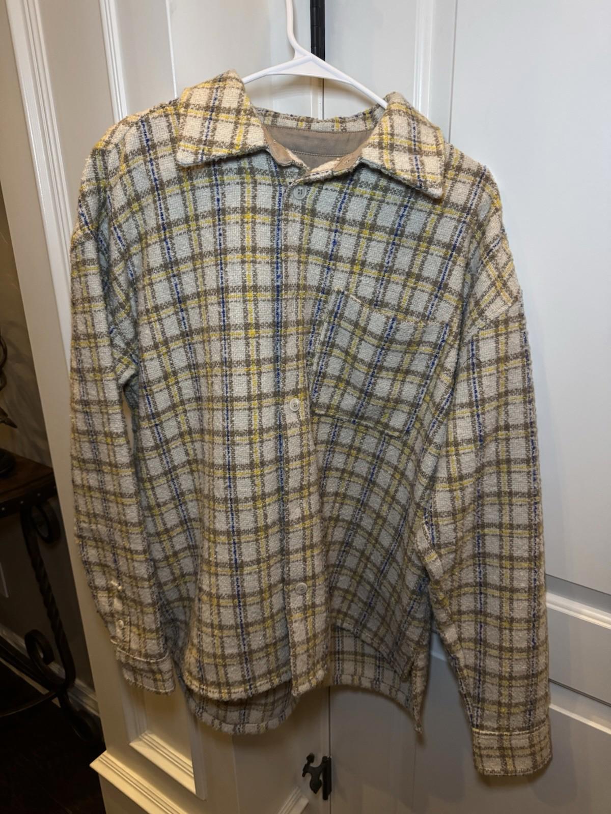 NWOT Urban Outfitters UO Con Boucle Overshirt Medium NEW