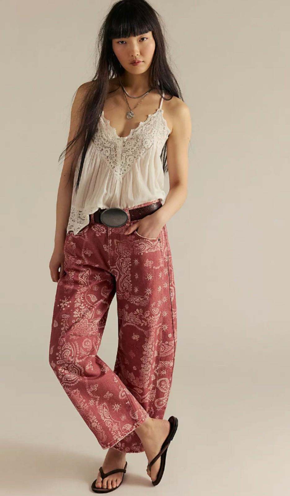 FREE PEOPLE We The Free Good Luck Printed Barrel Jeans Sz 31 Bandana Block NEW