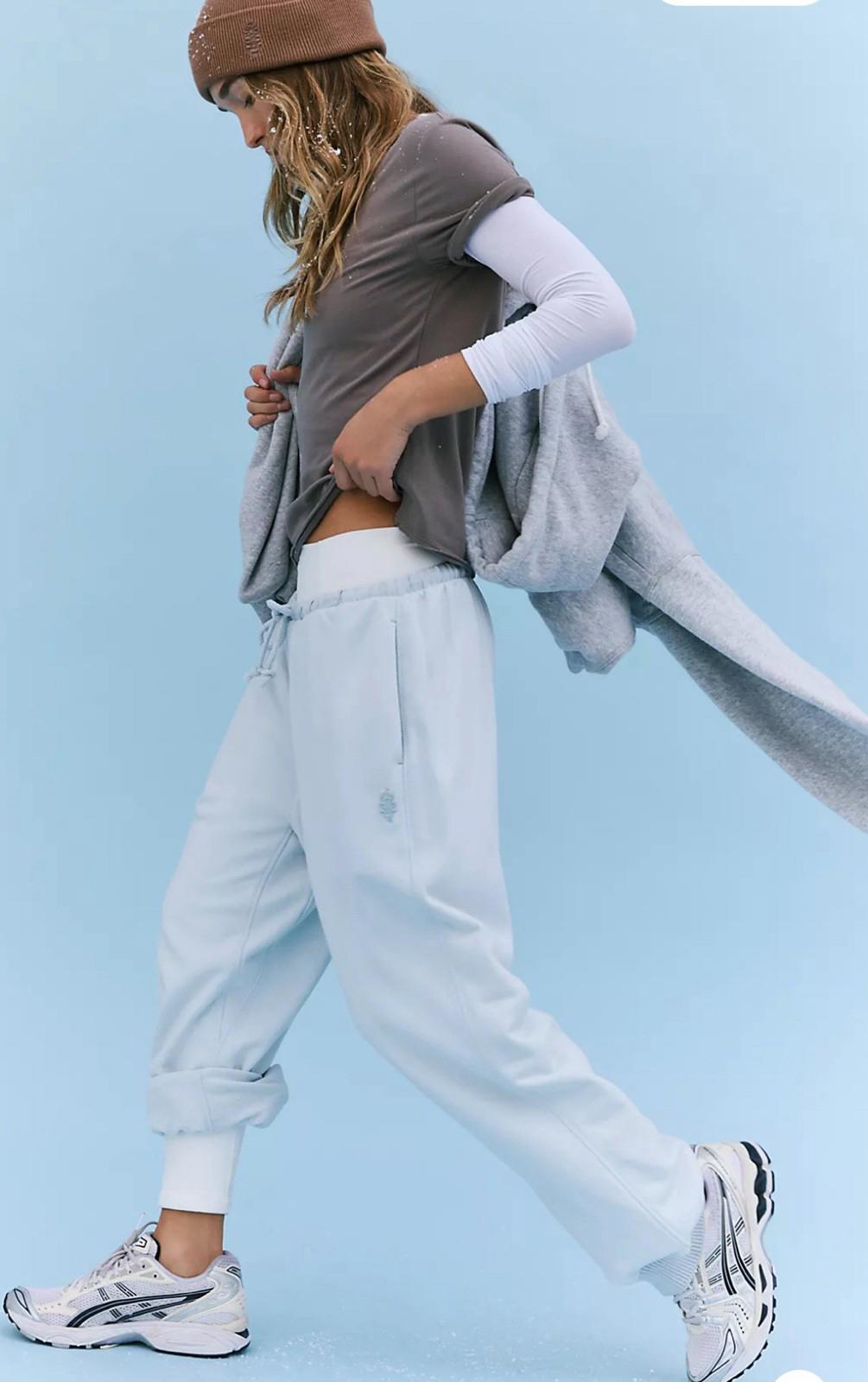 NEW FREE PEOPLE FP MOVEMENT Arctic Snow Freestyle PANTS SWEATPANTS SZ MED